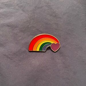 Purple Heart Rainbow Gay Pride Rainbow Lapel Pin LGBTQ Equality Party Gift Love